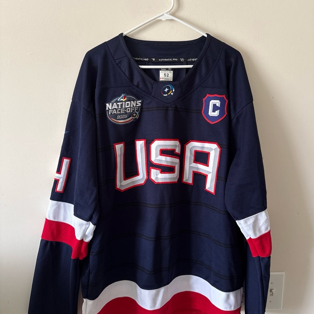 Men’s Fanatics Auston Matthews #34 Team USA 4 Nations Faceoff Jersey Sz 52 RARE - Picture 1 of 7